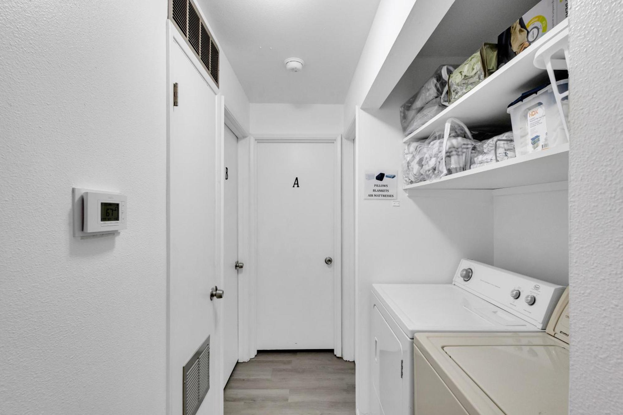 Central Bellevue Retreat Экстерьер фото